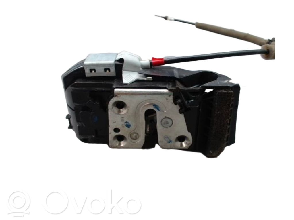 Nissan Qashqai Takaoven lukko