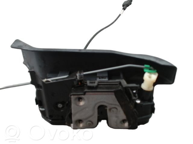 Opel Vivaro Etuoven lukko 