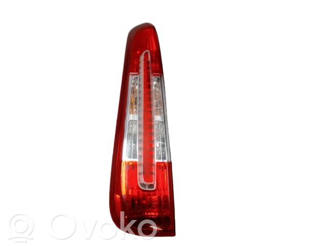 Ford C-MAX I Luci posteriori 