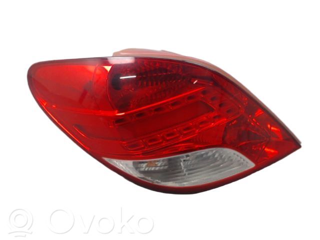Takavalot   6350HQ,1111864062,221572B,4029933,4226191,42433536,5501957LUE,55080713A1,6350HQ,6350HR,6350Y7,9682S9,9686566080,GP1540,PG3244164