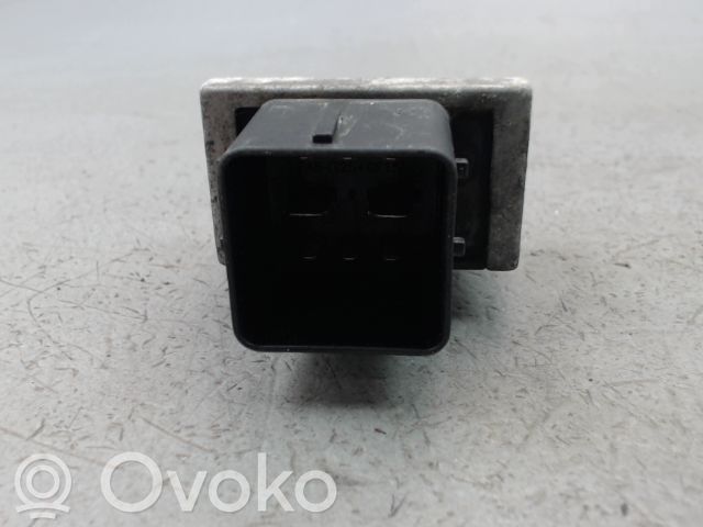 Renault Clio III Przekaźnik / Modul układu ogrzewania wstępnego 
