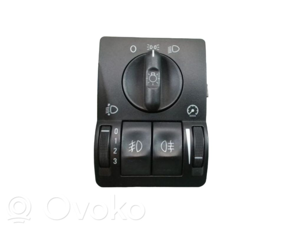 Opel Corsa C Light switch 