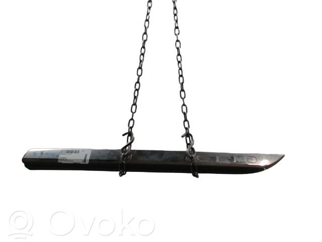 Renault Clio V Takaoven lista (muoto) 