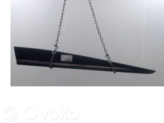 Renault Clio IV Rivestimento della portiera anteriore (modanatura) 