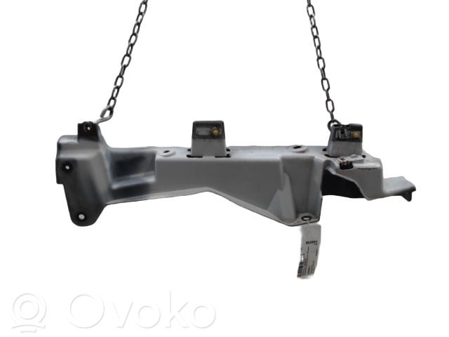 Renault Kangoo II Supporto di montaggio del parafango
