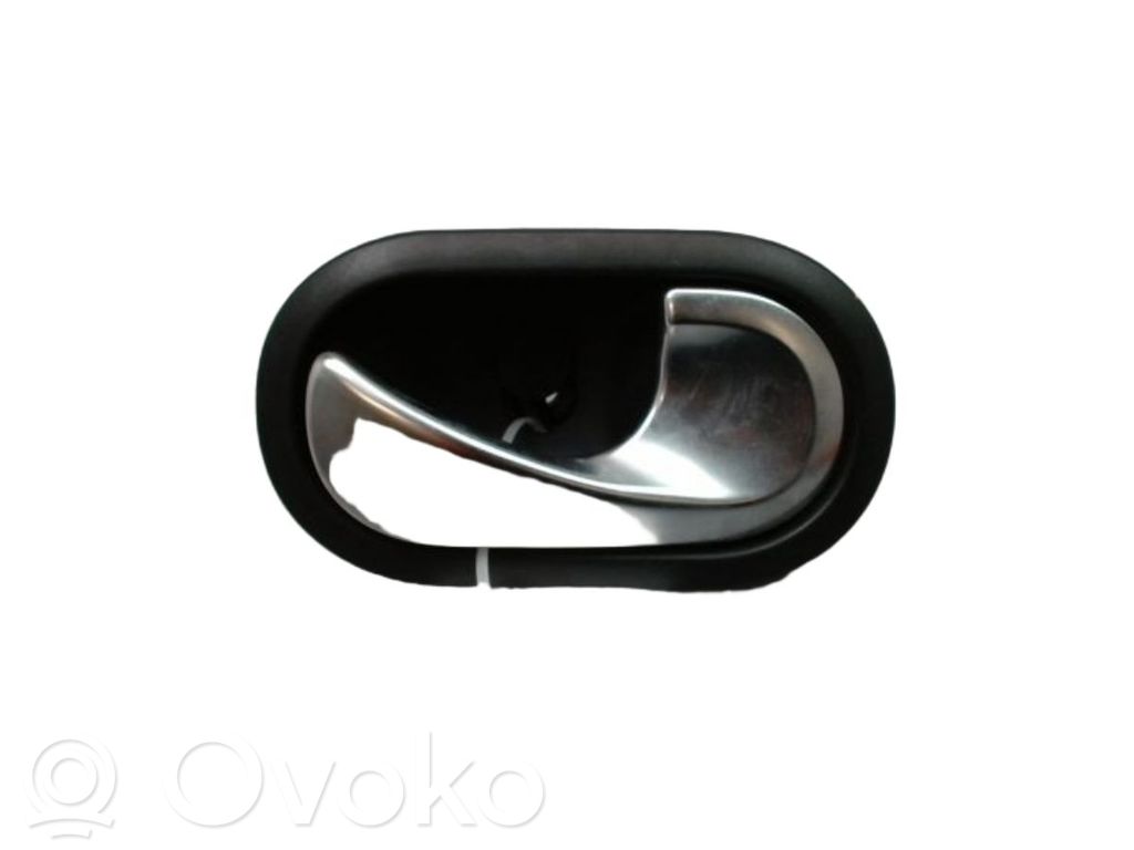 Renault Twingo III Manecilla interna puerta trasera