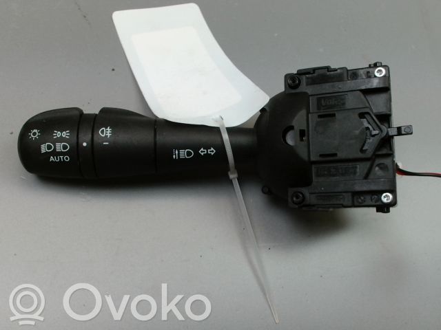 Renault Twingo III Interruttore luci