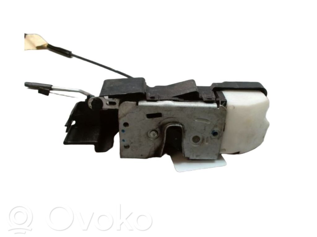 Volkswagen Fox Etuoven lukko 