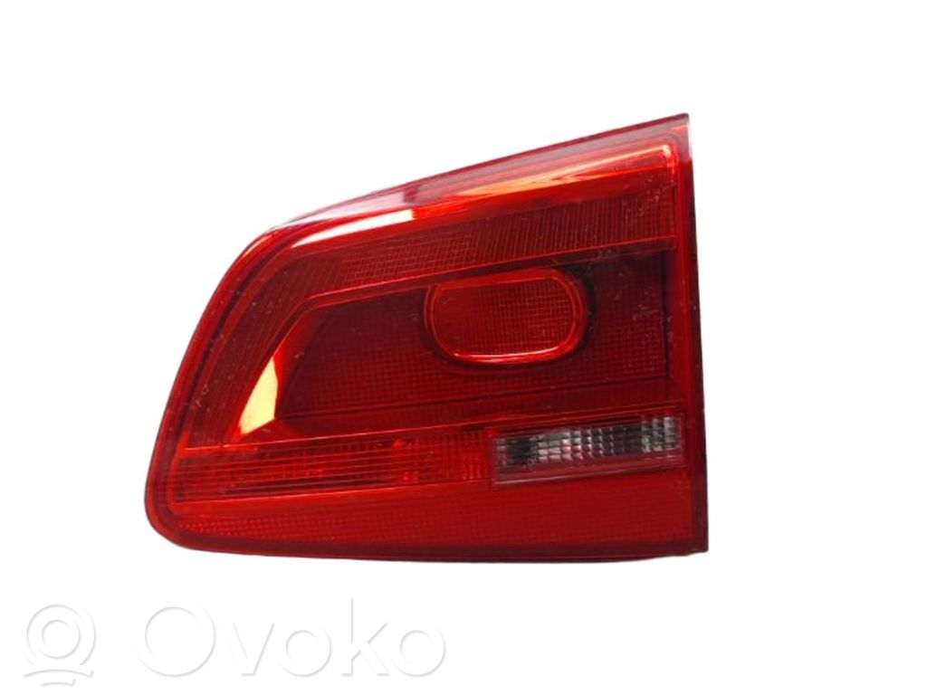 Volkswagen Touran II Luci posteriori del portellone del bagagliaio