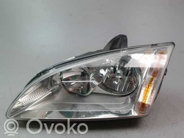 Ford Focus Etu-/Ajovalo