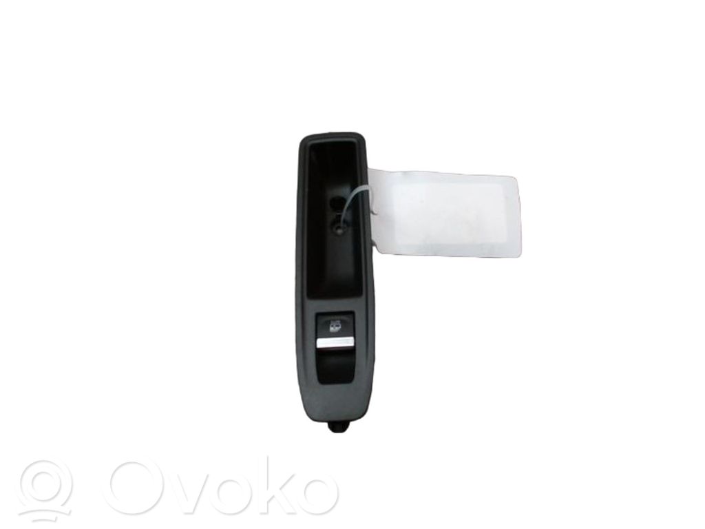 Renault Captur Interrupteur commade lève-vitre 