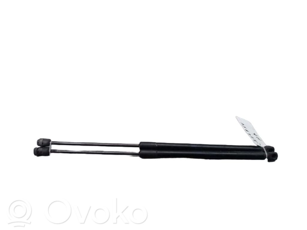Audi A3 S3 A3 Sportback 8P Takaluukun tuen kaasujousi