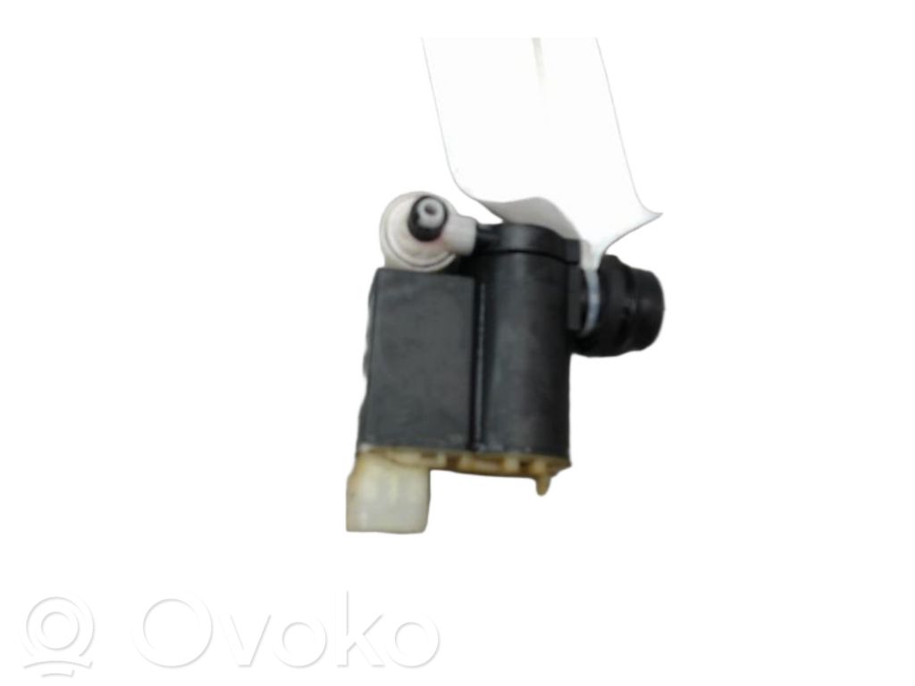 KIA Picanto Windscreen/windshield washer pump 