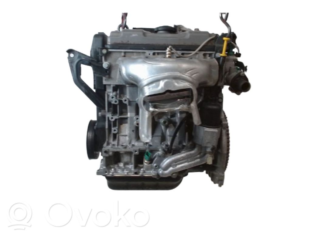 Peugeot 206 Двигатель 