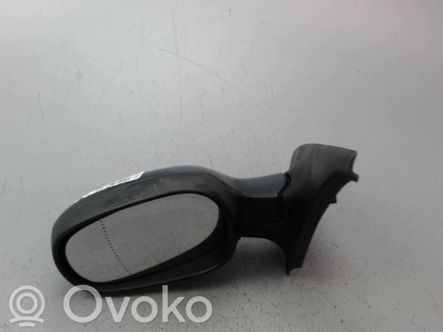 Renault Clio II Front door electric wing mirror 