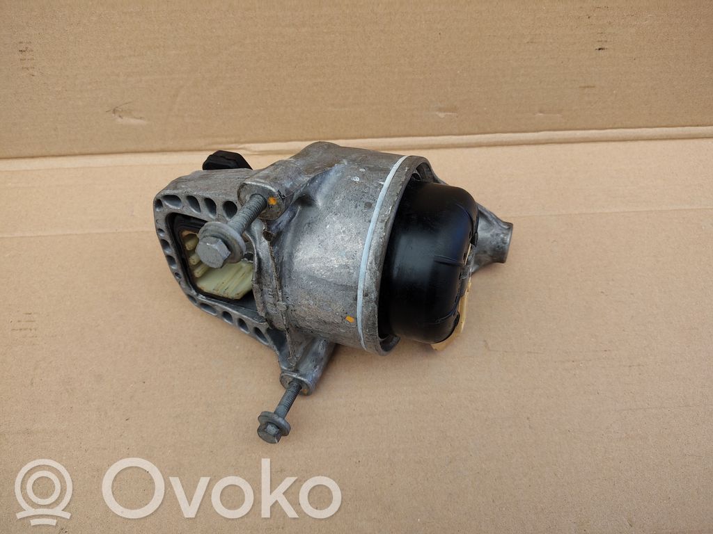 Engine mount bracket   8W0199371CP,074243,4518317