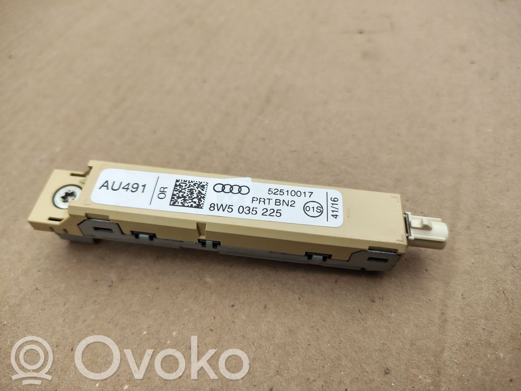 Audi A4 S4 B9 Amplificator antenă aeriană 