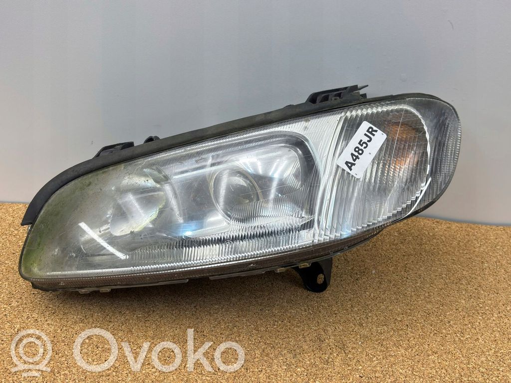 Opel Omega B1 Far 