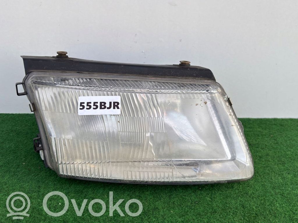 Volkswagen PASSAT B5 Faro/fanale 