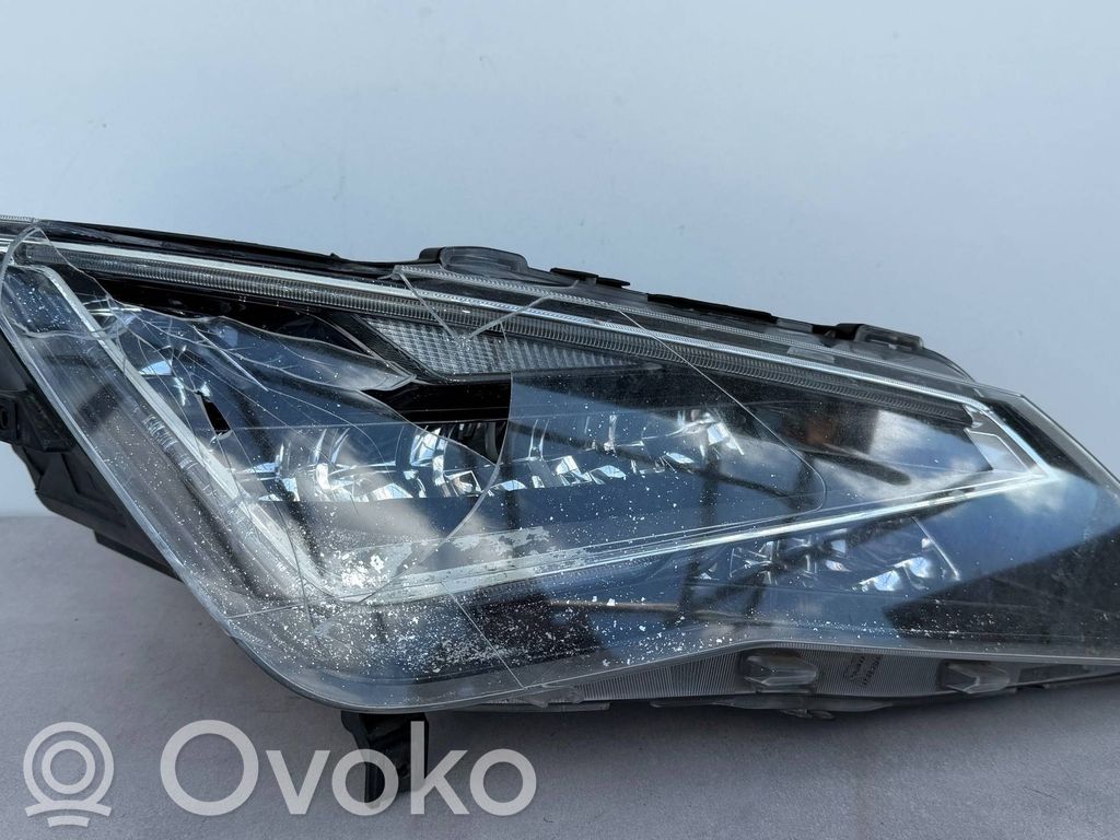 Seat Leon (5F) Lampa przednia 