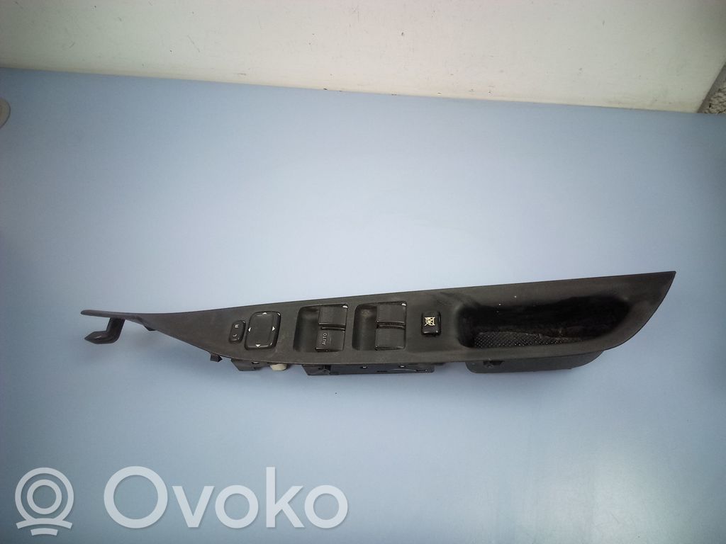 Mazda 6 Electric window control switch 