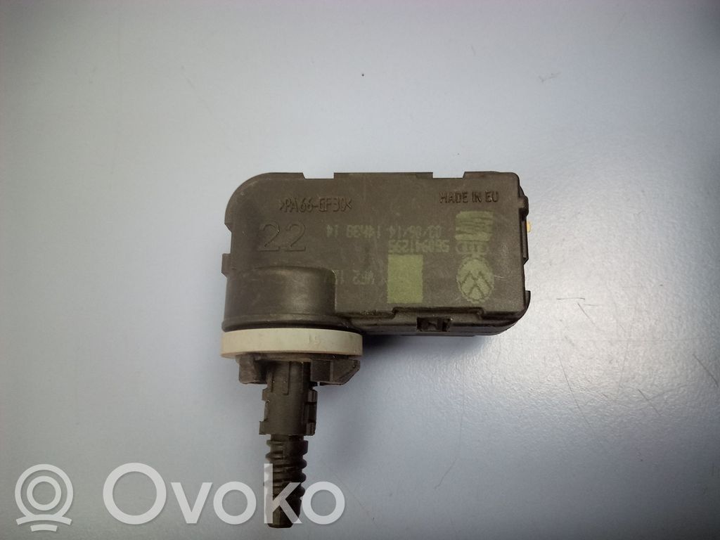 Seat Toledo IV (NH) Motor de ajuste de nivel del faro delantero 