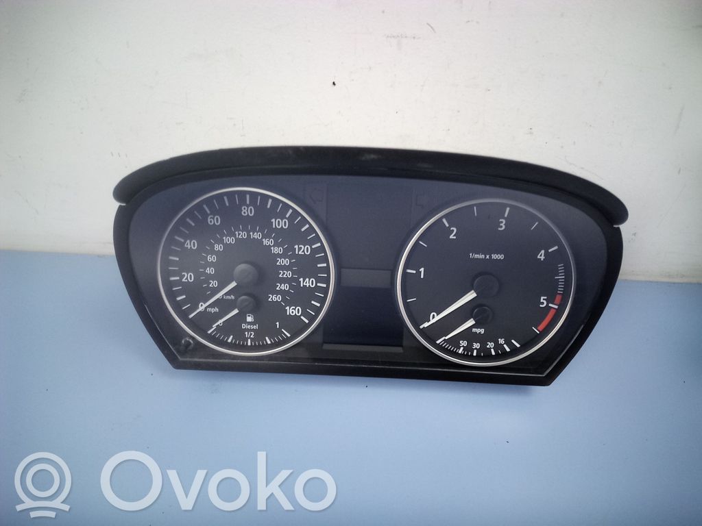 BMW 3 E90 E91 Nopeusmittari (mittaristo) 