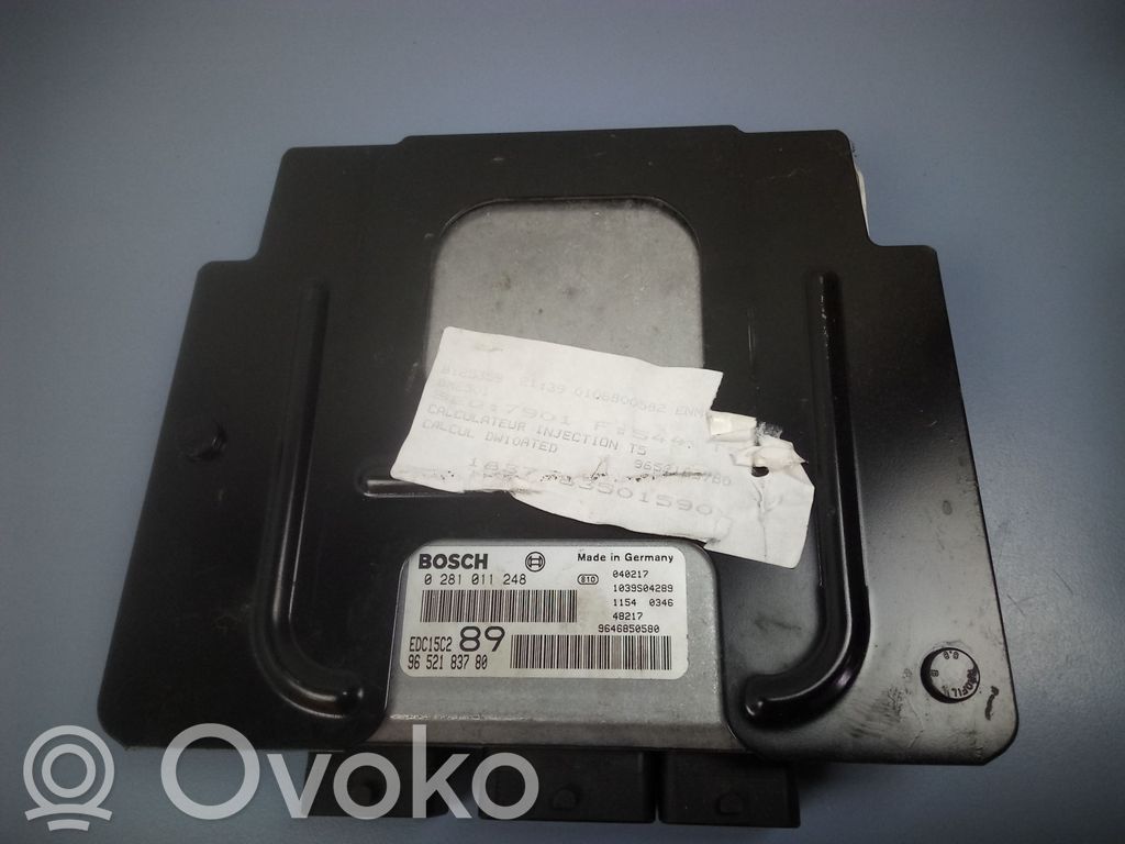 Peugeot 307 Engine control unit/module 