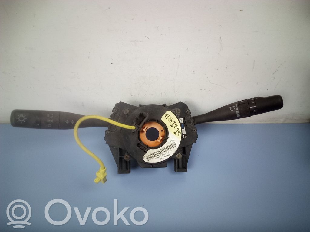 Land Rover Freelander Wiper turn signal indicator stalk/switch 