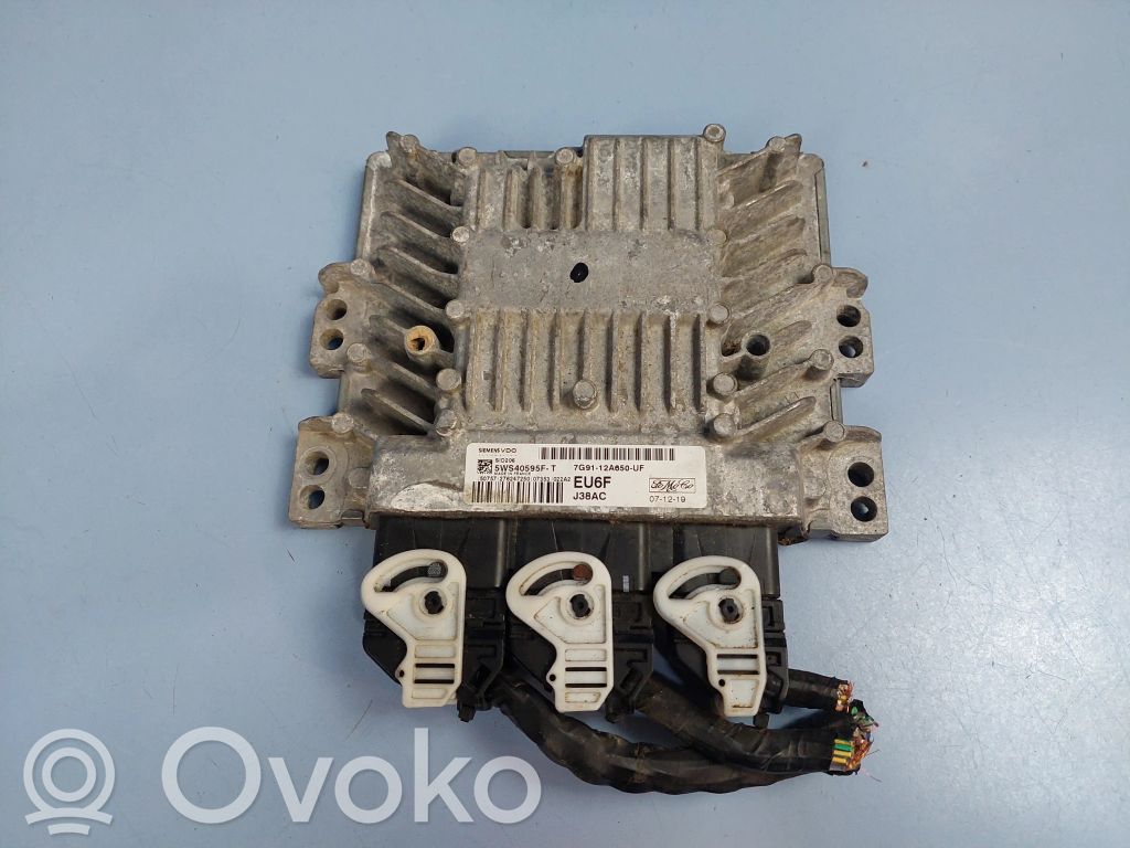 Ford Mondeo MK IV Engine control unit/module 