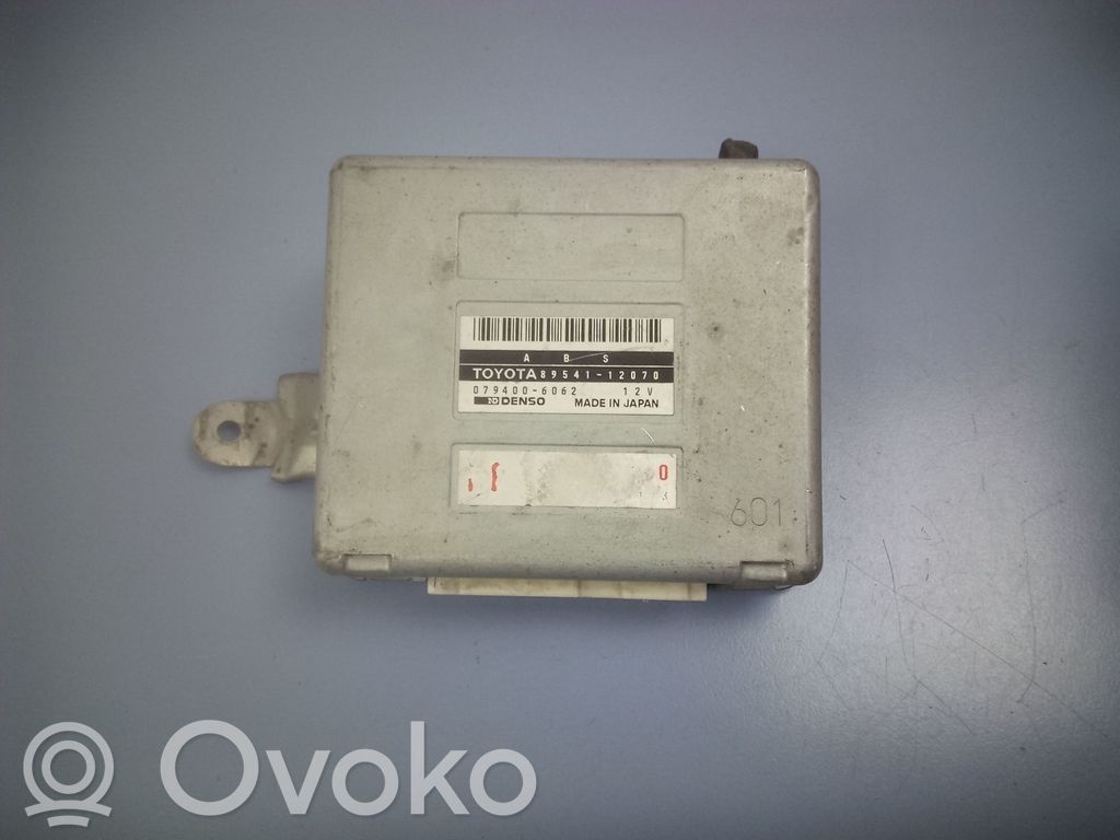 Toyota Corolla E110 ABS control unit/module 