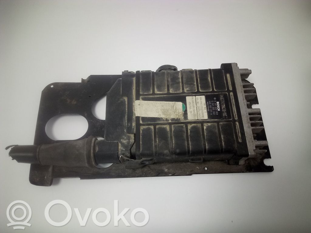 Volkswagen PASSAT B3 Engine control unit/module 