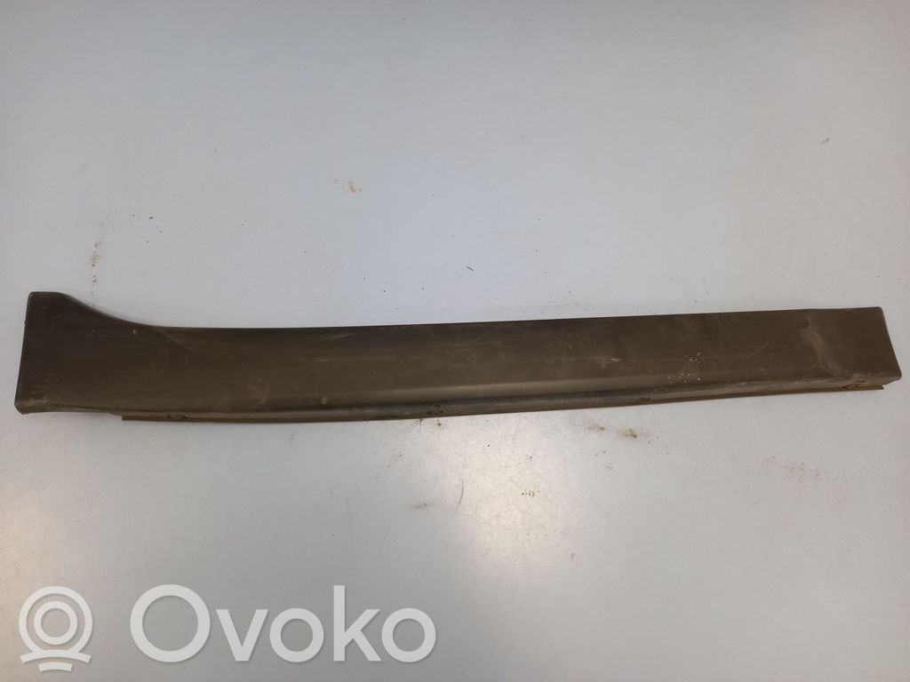 Subaru Outback Listón embellecedor de la puerta delantera (moldura) 
