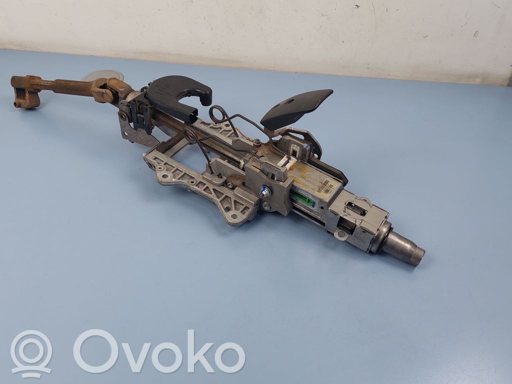 Volkswagen Golf V Vairo rato ašis 
