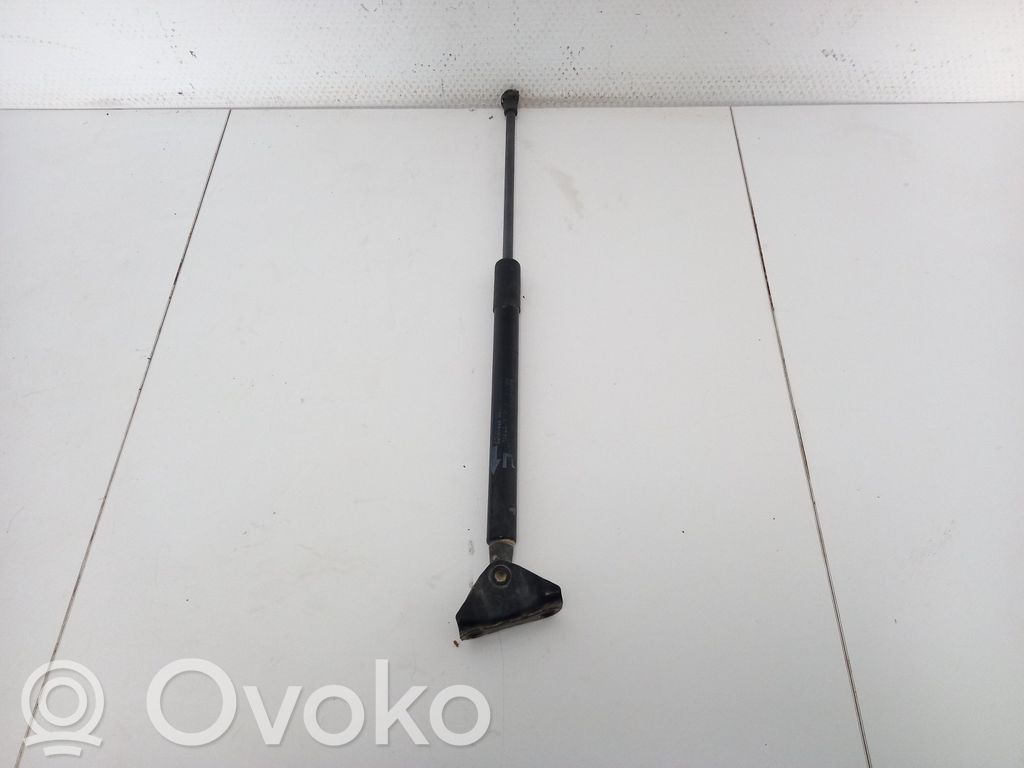 Toyota Yaris Amortyzator klapy tylnej bagażnika 
