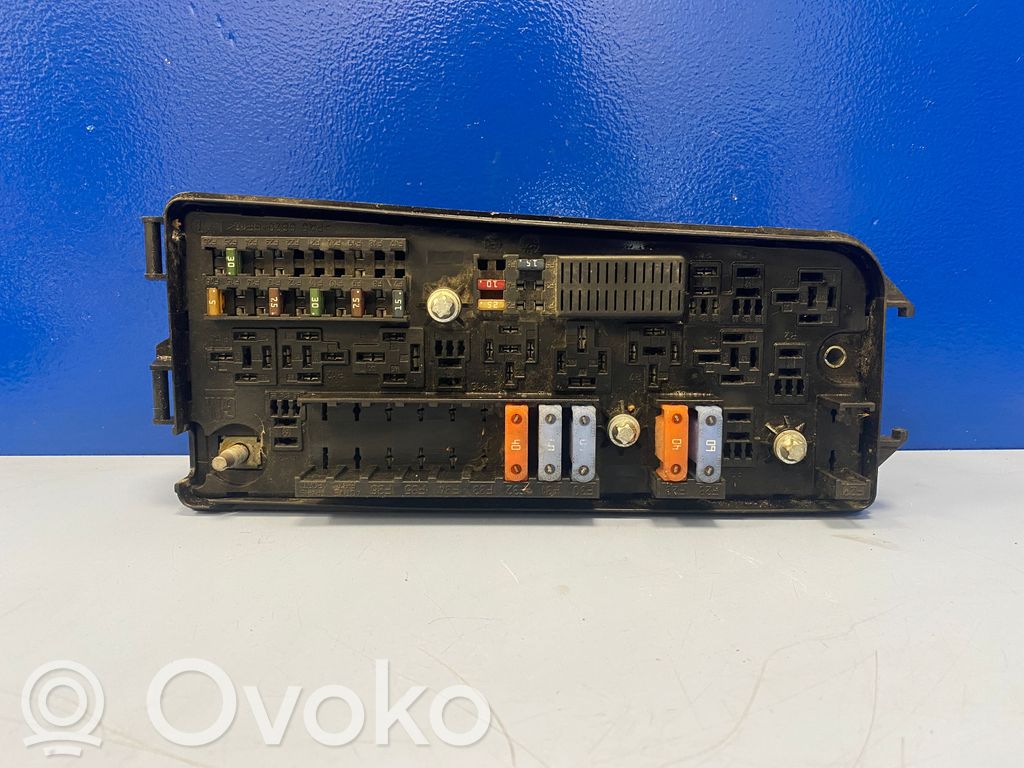 Opel Vectra C Fuse module 