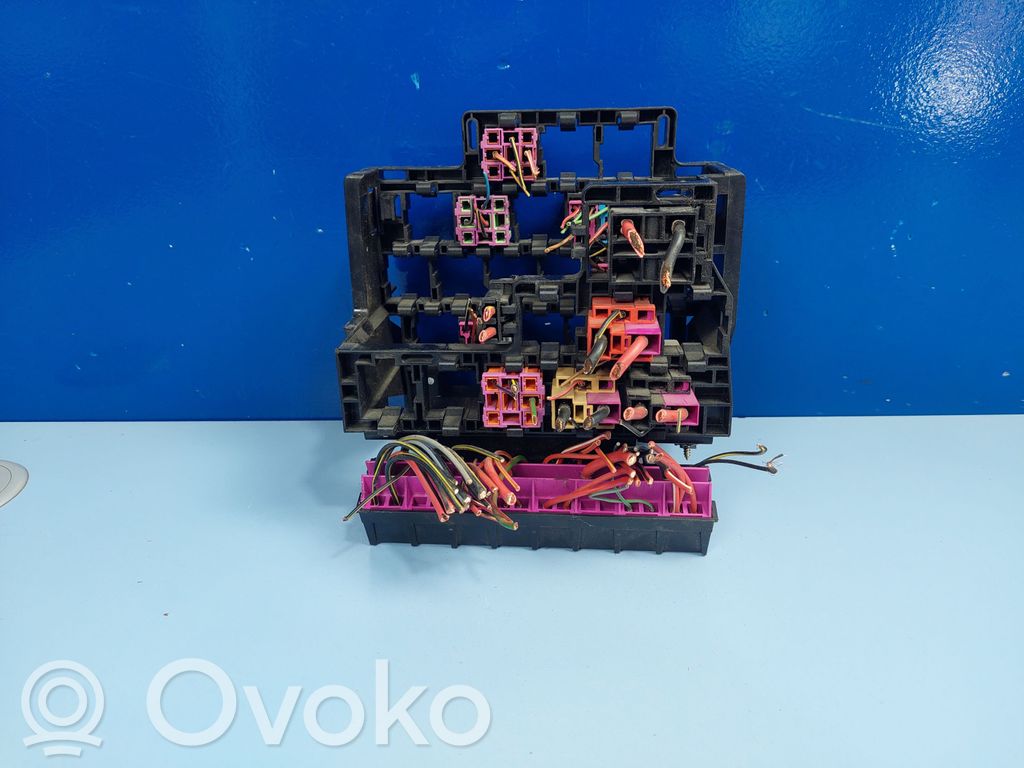 Ford Galaxy Fuse box set 