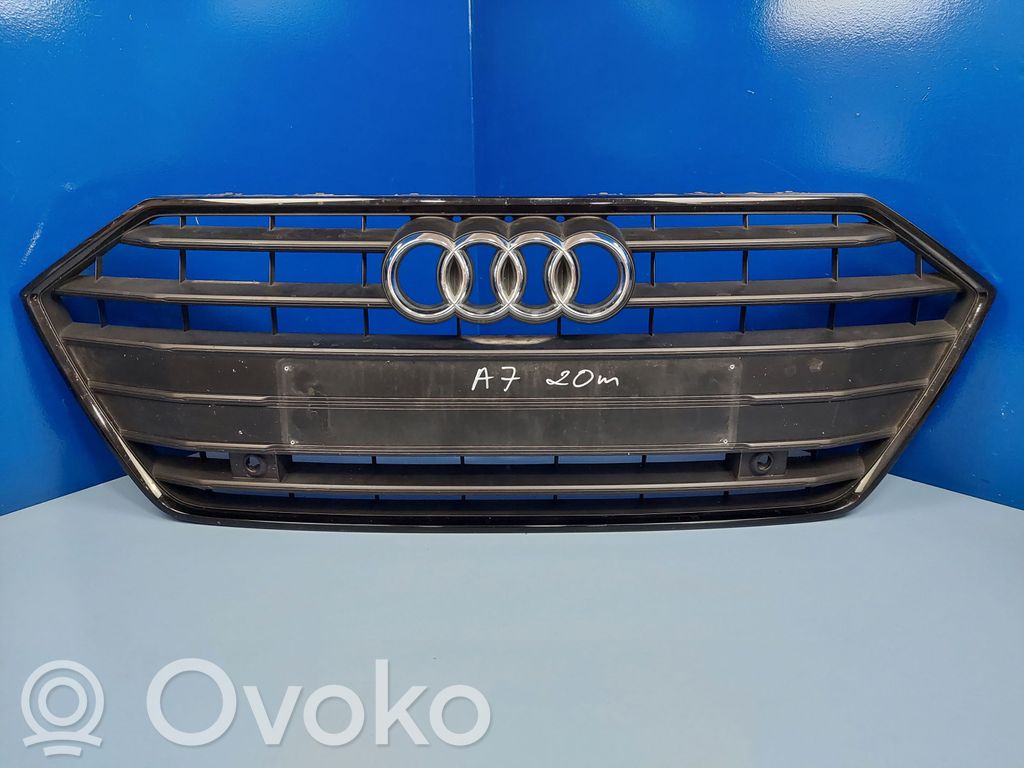 Audi A7 S7 4K8 Etupuskurin ylempi jäähdytinsäleikkö 