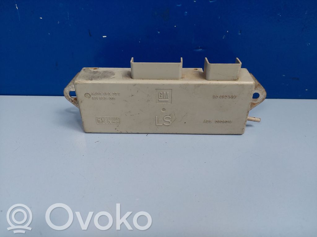 Opel Vectra B Antenas pastiprinātājs 