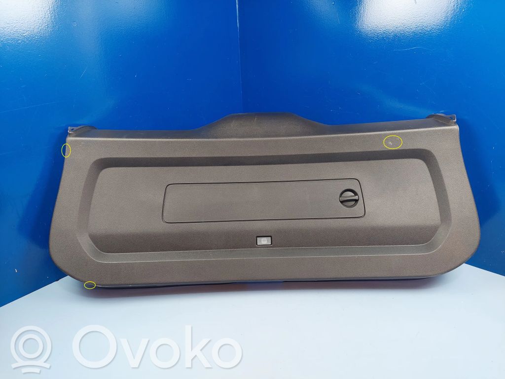 Volvo XC90 Tailgate/boot lid cover trim 