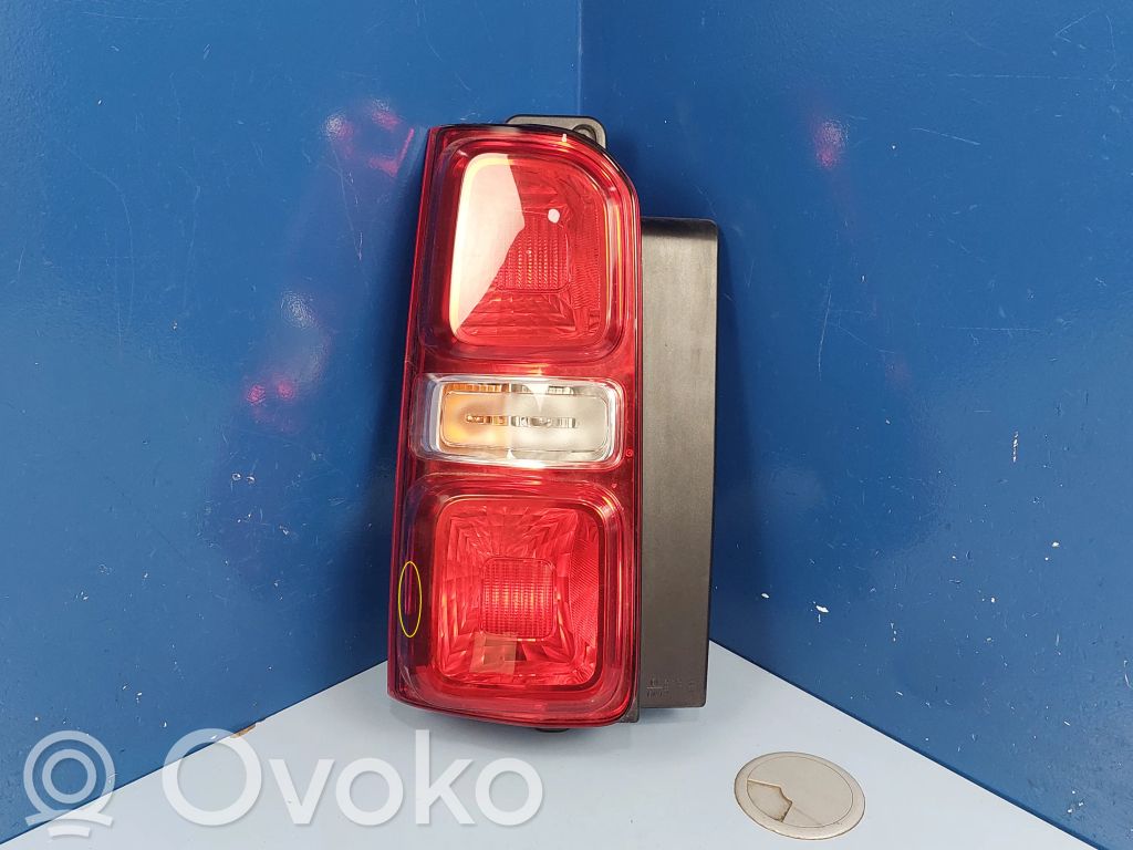 Opel Vivaro Galinis žibintas kėbule 
