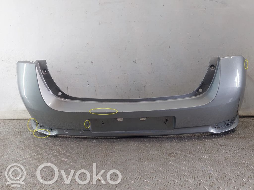 Toyota Auris E180 Parachoques 