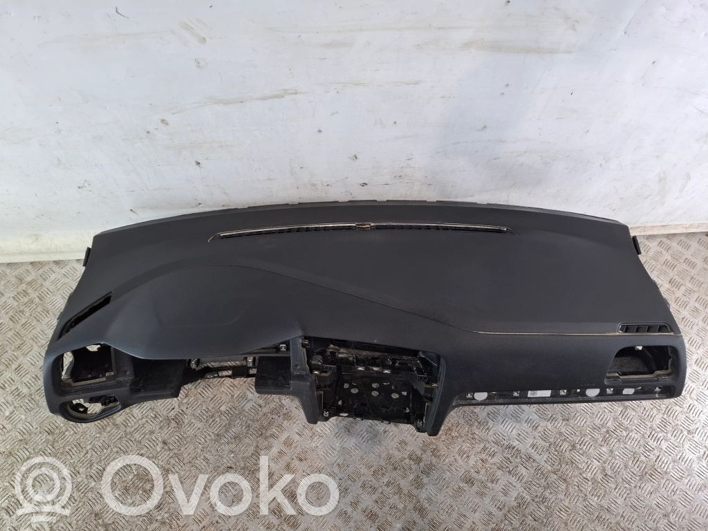 Volkswagen Golf VII Kojelauta 