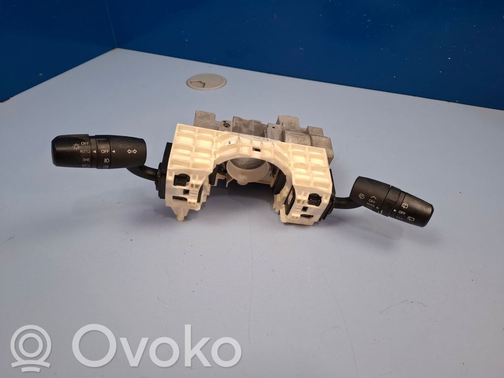 Mazda CX-5 Commodo, commande essuie-glace/phare 