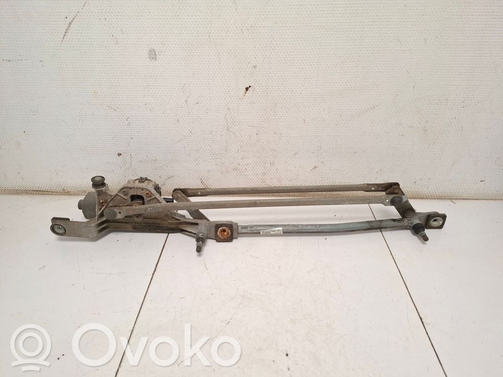 Ford Focus Front wiper linkage 