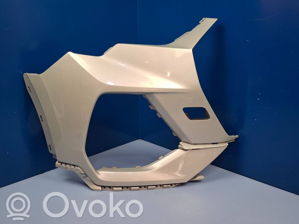 Audi Q3 F3 Narożnik zderzaka przedniego 