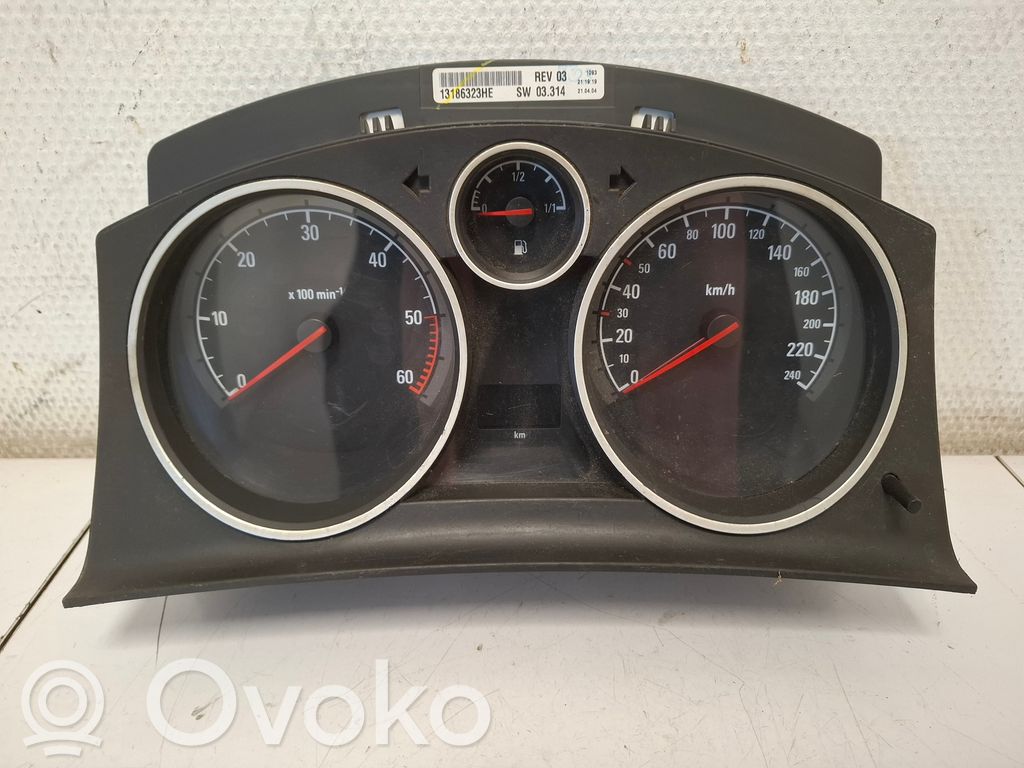 Opel Astra H Speedometer (instrument cluster) 