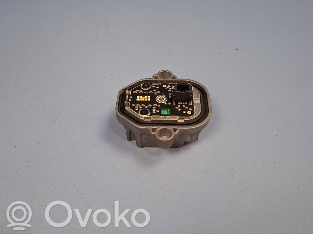 Volvo XC90 Luktura bloks / (ksenona bloks) 