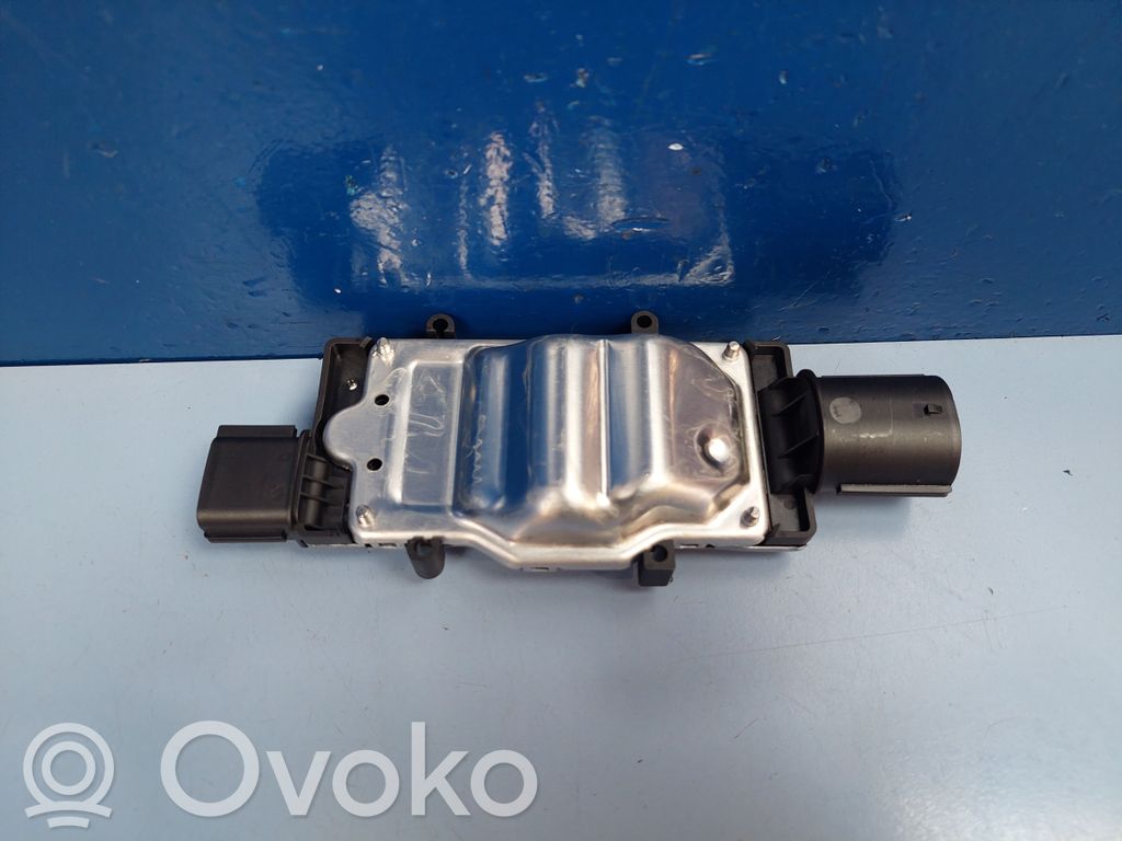 Ford Focus Coolant fan relay 