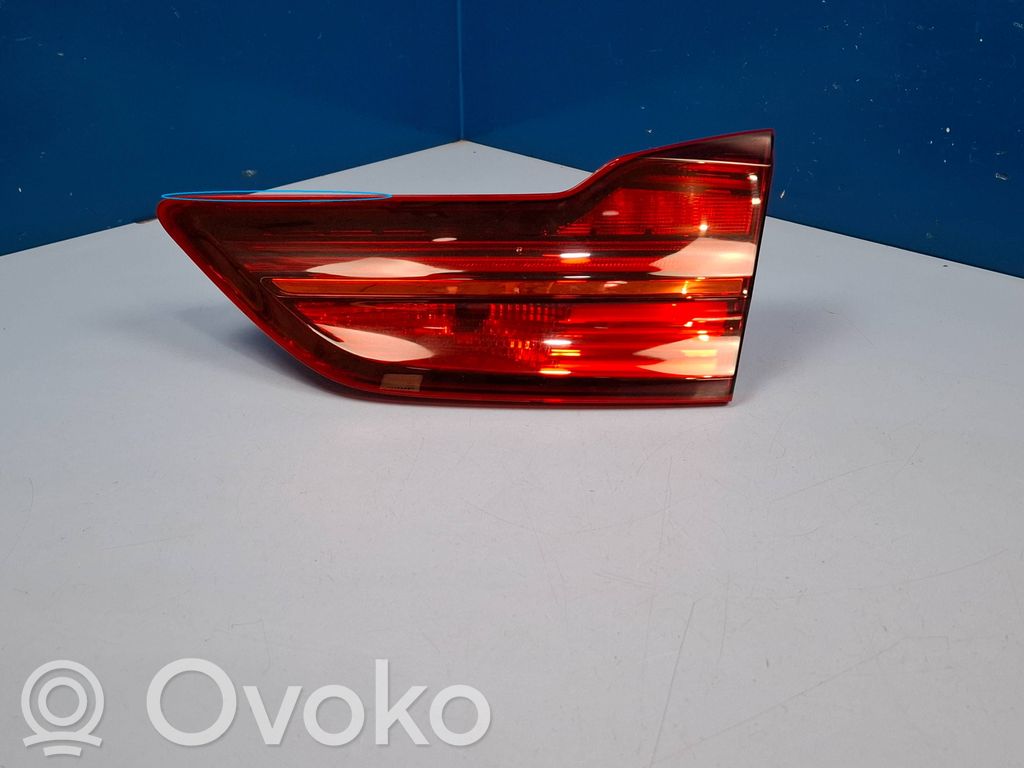 KIA Ceed Takaluukun takavalot 